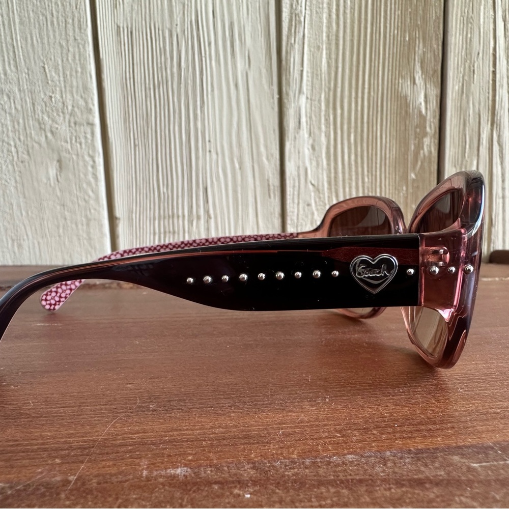Coach Scarlet HC 8027 Blush Pink Gradient Sunglasses L902 EUC w/ Case & Cloth - Picture 8 of 12